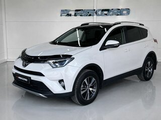 2016 Toyota RAV4 IV (XA40) Рестайлинг, белый, 2329000 рублей, вид 3