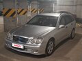 2004 Mercedes-Benz C-Класс 200 II (W203) Рестайлинг, серебристый - вид 1