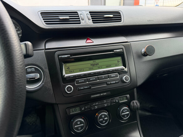 2009 Volkswagen Passat B6, чёрный, 450000 рублей - вид 13