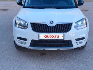 2017 Skoda Yeti I Рестайлинг, белый, 1450000 рублей, вид 1
