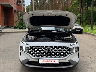 2020 Hyundai Santa Fe IV Рестайлинг, белый, 3300000 рублей, вид 3