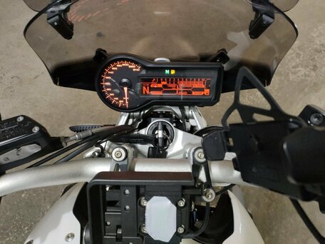 2018 BMW R 1200 R, белый, 840000 рублей, вид 5