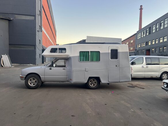 1990 Isuzu Elf (N-series), зелёный - вид 6
