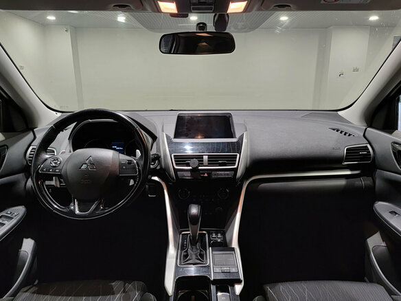 2019 Mitsubishi Eclipse Cross I, серебристый, 1797000 рублей - вид 13