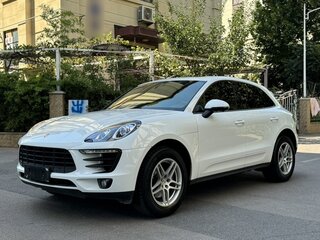 2017 Porsche Macan I, белый, 4520000 рублей, вид 1