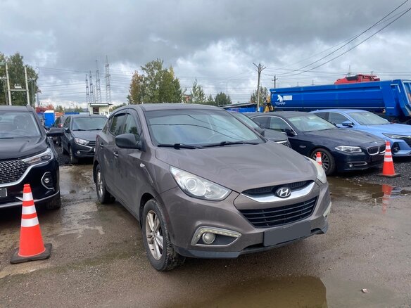 2012 Hyundai ix35 I, коричневый, 791000 рублей - вид 1