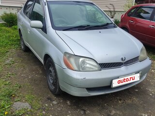 2002 Toyota Platz, серебристый, 290000 рублей, вид 2