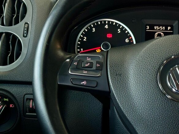 2014 Volkswagen Tiguan I Рестайлинг, чёрный, 1749000 рублей - вид 16
