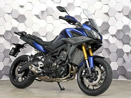 2020 Yamaha MT-09 Tracer (FJ-09), синий, 977000 рублей, вид 1