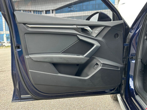 2023 Audi A3 35 TFSI Long IV (8Y), синий, 2230000 рублей - вид 21