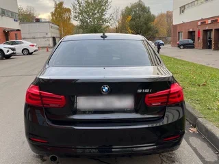 2018 BMW 3 серии 318i VI (F3x) Рестайлинг, чёрный, 1805000 рублей, вид 3