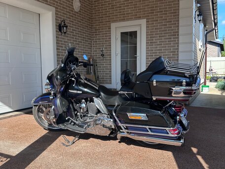 2010 Harley-Davidson Electra Glide, чёрный, 960000 рублей, вид 5