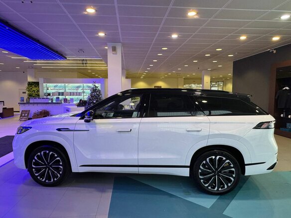 2025 Jaecoo J8, белый, 4929000 рублей - вид 1