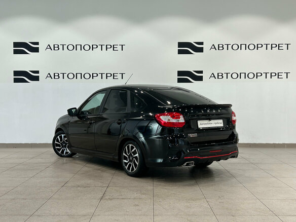 2024 Lada (ВАЗ) Granta Sportline I Рестайлинг, чёрный, 899000 рублей - вид 2