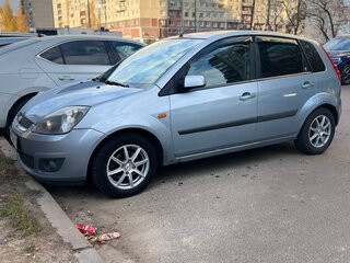 2006 Ford Fiesta Mk5, серый, 365000 рублей, вид 3