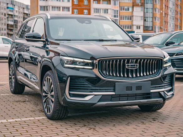 2026 Geely Monjaro I, чёрный, 4954990 рублей - вид 3