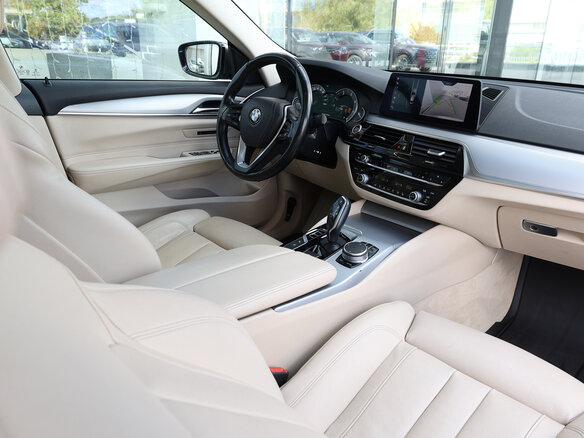 2018 BMW 6 серии Gran Turismo 630d xDrive IV (G32), коричневый, 3398000 рублей - вид 8