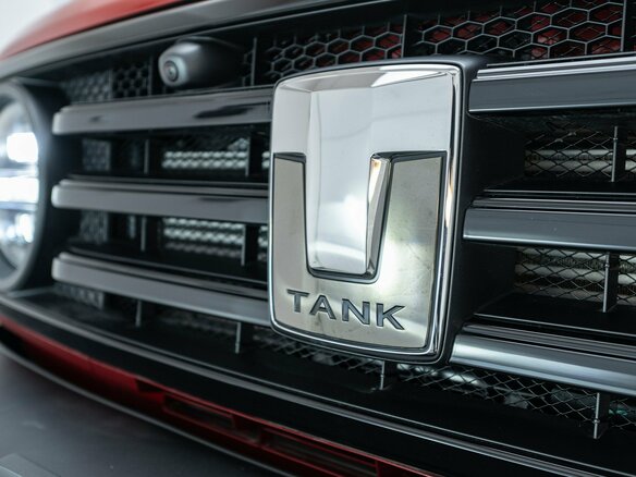 2026 Tank 300 I, красный - вид 9