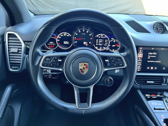 2021 Porsche Cayenne III, серый, 7750000 рублей - вид 18