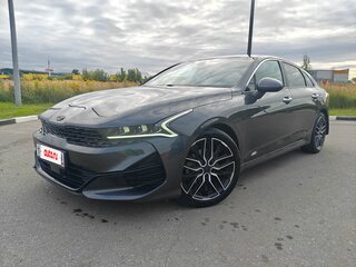 2020 Kia K5 III, чёрный, 2500000 рублей, вид 1