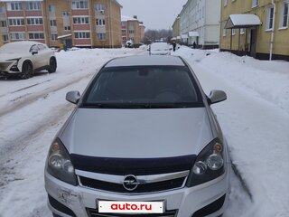 2011 Opel Astra H Рестайлинг, серебристый, 400000 рублей, вид 2