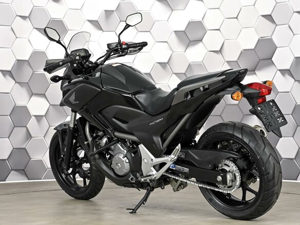 2013 Honda NC 700X, чёрный, 617000 рублей - вид 7