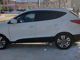 2014 Hyundai ix35 I Рестайлинг, белый, 1800000 рублей, вид 3