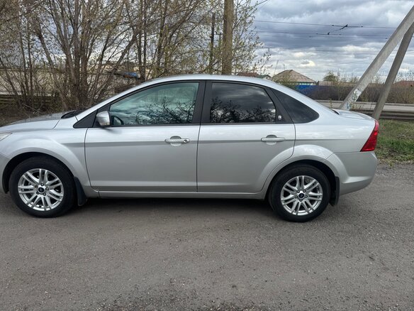 2008 Ford Focus II, серебристый, 620000 рублей - вид 6