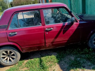2000 Lada (ВАЗ) 2105, пурпурный, 60000 рублей, вид 2