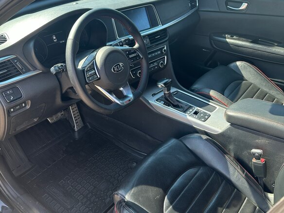 2019 Kia Optima IV Рестайлинг, чёрный, 1950000 рублей - вид 6