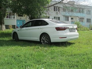 2019 Volkswagen Jetta 6-speed VII, белый, 1650000 рублей, вид 5