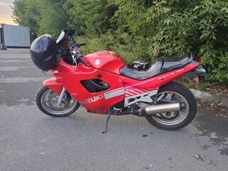 Suzuki GSX 600F Katana
