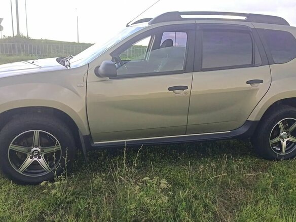 2014 Renault Duster I, бежевый, 935000 рублей - вид 4