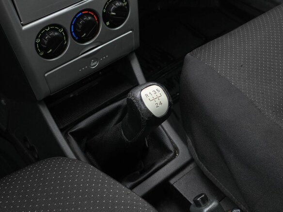 2008 Lada (ВАЗ) Priora Premier I, серый, 299007 рублей - вид 18