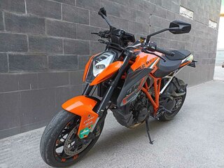 2016 KTM 1290 Super Duke R, оранжевый, 950000 рублей, вид 4