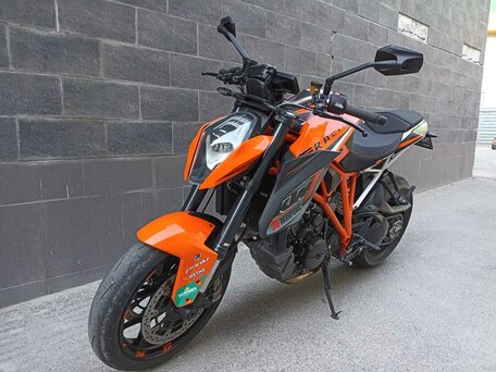 2016 KTM 1290 Super Duke R, оранжевый, 950000 рублей, вид 4