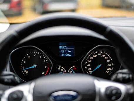 2014 Ford Focus III, синий, 759000 рублей, вид 5