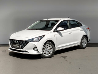 2022 Hyundai Solaris II Рестайлинг, белый, 1640000 рублей, вид 1