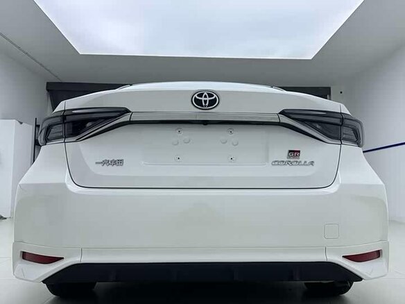 2023 Toyota Corolla XII (E210), белый, 1590055 рублей - вид 4