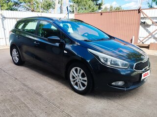 2014 Kia Ceed II, чёрный, 900000 рублей, вид 1