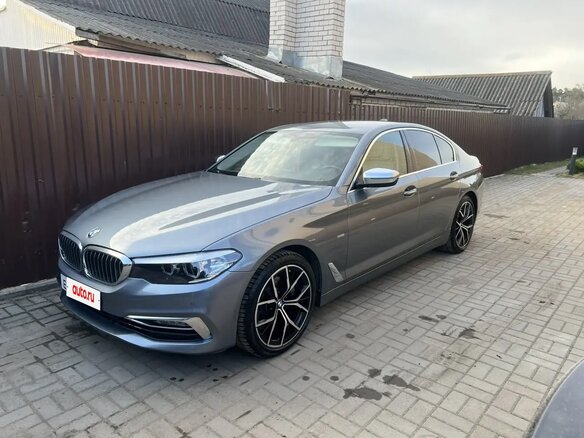 2017 BMW 5 серии 520d xDrive VII (G30/G31/G38), серый, 3300000 рублей