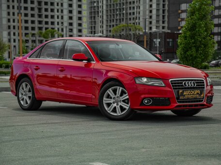 Audi A4 IV (B8)
