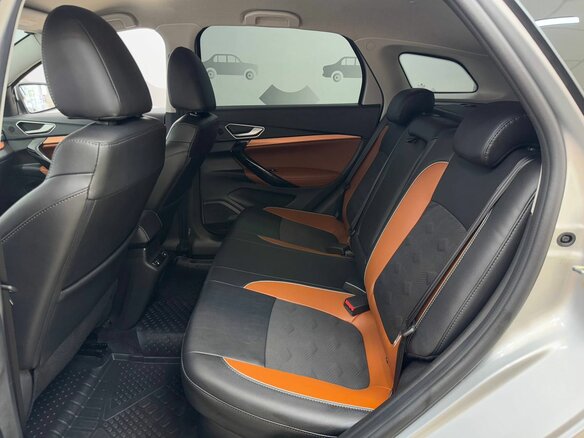 2024 Lada (ВАЗ) Vesta SW Cross I Рестайлинг (NG), серебристый, 1650000 рублей - вид 10