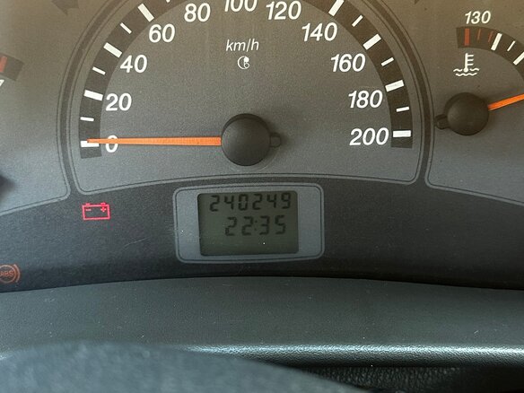 2004 Lada (ВАЗ) 2112, серебристый, 140000 рублей - вид 4