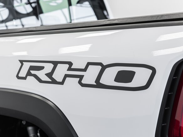 2025 Ram 1500 RHO V Рестайлинг, белый, 10790000 рублей - вид 10