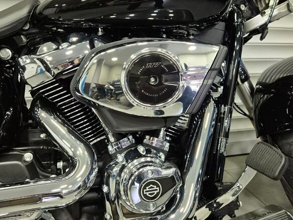 2026 Harley-Davidson Fat Boy, зелёный, 3990000 рублей - вид 5