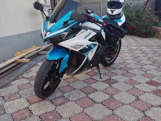 2024 Yamaha YZF-R3, синий, 290000 рублей, вид 2