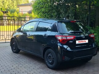 2019 Toyota Vitz III (XP130) Рестайлинг, чёрный, 990000 рублей, вид 4