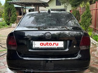 2011 Volkswagen Polo V, чёрный, 600000 рублей, вид 3