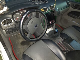 2009 Ford Focus II Рестайлинг, белый, 420000 рублей, вид 3